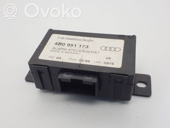 Audi A6 S6 C5 4B Alarm control unit/module 4B0951173