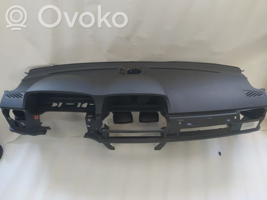 BMW 7 E65 E66 Dashboard 7026868 7002415