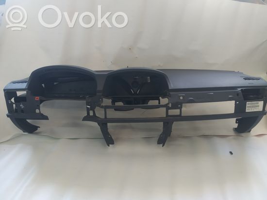 BMW 7 E65 E66 Dashboard 7026868 7002415