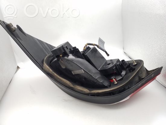 BMW 5 E60 E61 Rear/tail lights 7165737