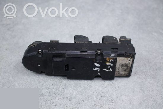 BMW 5 E60 E61 Electric window control switch 6951905