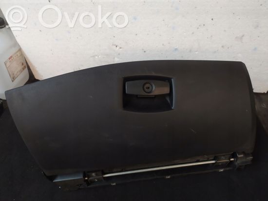 BMW 5 E60 E61 Glove box 7034080