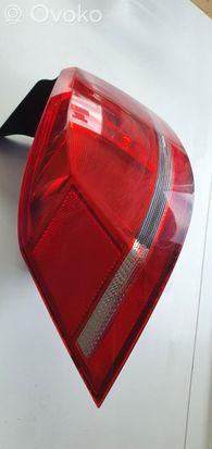 Volkswagen PASSAT B7 Rear/tail lights