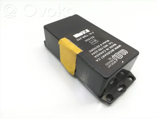 BMW X5 E53 Aerial antenna amplifier 021026C TSR-252,