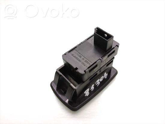 BMW 1 E81 E87 Electric window control switch 6945874 15939900,