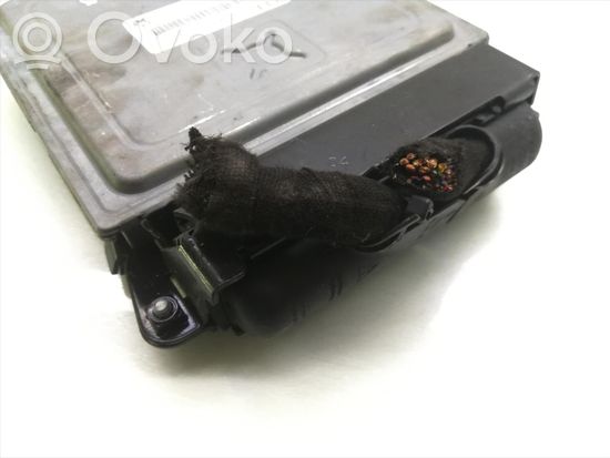 Audi A4 S4 B7 8E 8H Engine control unit/module 03G906018AQ 5WP45549AF,