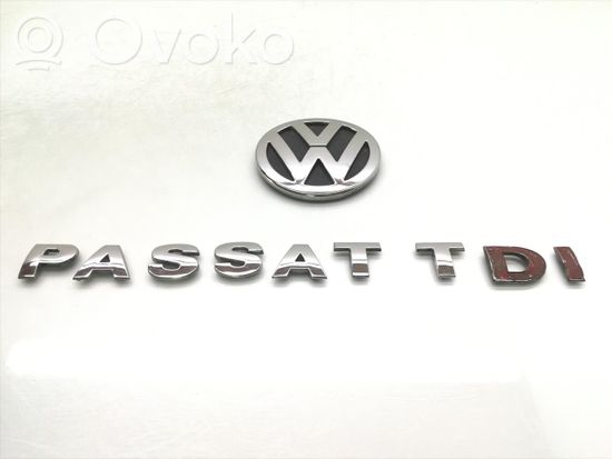 Volkswagen PASSAT B5.5 Rear loading door model letters 3B5853630