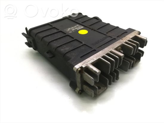 Audi 80 90 B3 Engine control unit/module 893907404 0261200220