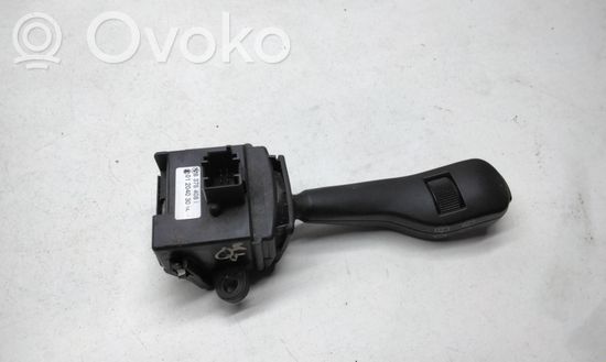 BMW 5 E39 Wiper control stalk 8375408