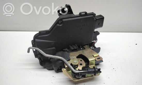 Audi A6 S6 C5 4B Front door lock