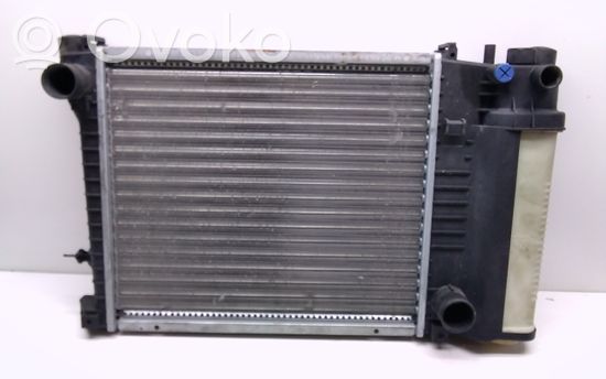 BMW 3 E30 Coolant radiator 99000936