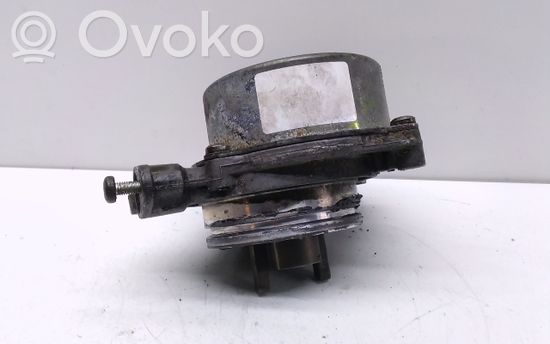 BMW 5 E60 E61 Vacuum pump