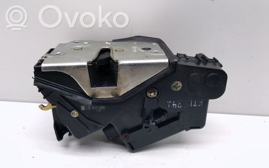 BMW 3 E46 Front door lock FTL241
