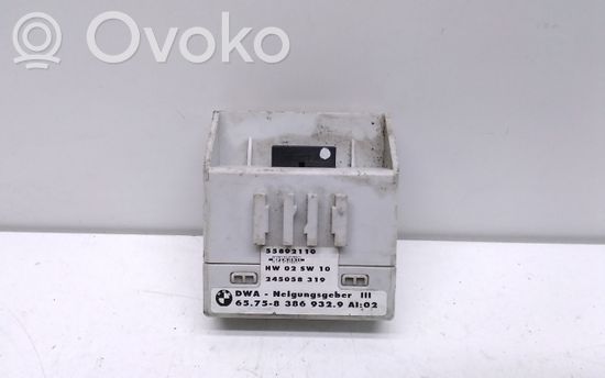BMW 3 E46 Yaw turn rate sensor 8386932 657583869329 245058