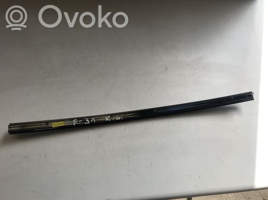 BMW 3 F30 F31 F80 Rear door windshield rail 7263385 726338503