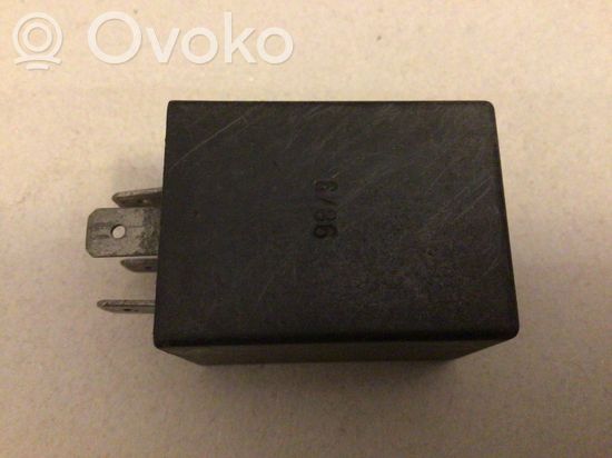 BMW 3 E30 Other relay 51201701