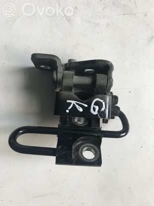 Volkswagen Golf V Rear door lower hinge 1K4833411Q