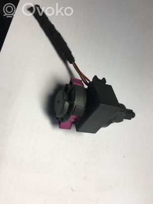 Audi A4 S4 B8 8K Brake pedal sensor switch 914689963 914689963B