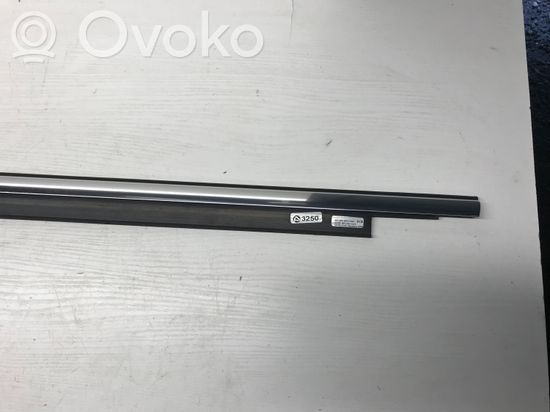 Audi A4 S4 B8 8K Front door glass trim molding 8K0853283H 8K0853283J
