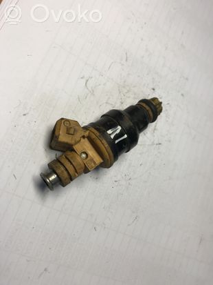 BMW 7 E32 Fuel injector 0280150714