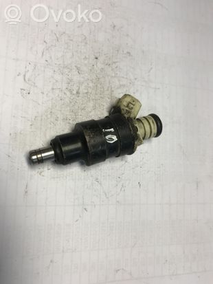 BMW 3 E30 Fuel injector 0280150208