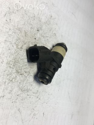Audi A2 Fuel injector 036906031M