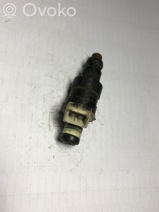 BMW 3 E30 Fuel injector 0280150208