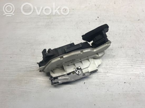 Volkswagen Golf VII Rear door lock 5K4839015Q 5K4839015AF
