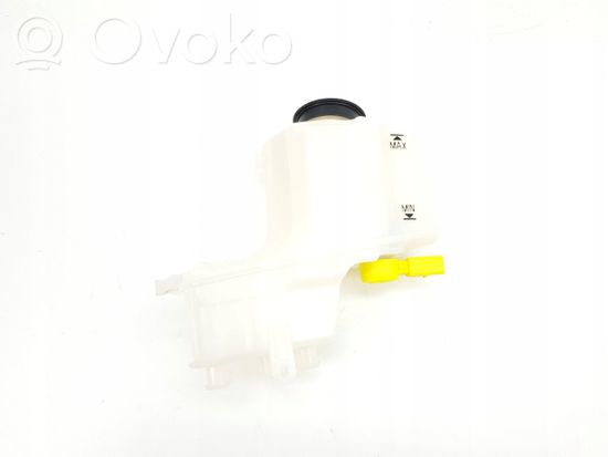 Volkswagen Golf VII Brake fluid reservoir 5Q2611301C 5Q2611301