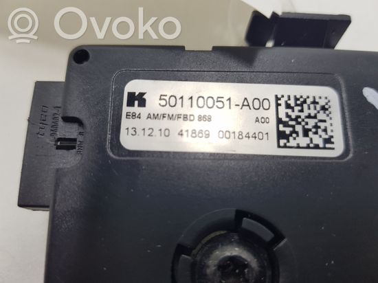 BMW X1 E84 Aerial antenna amplifier 916833504 9168335 50110051A00