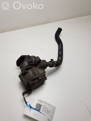 BMW X1 E84 Power steering pump 678045902