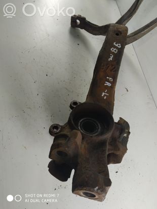Audi A4 S4 B5 8D Front wheel hub