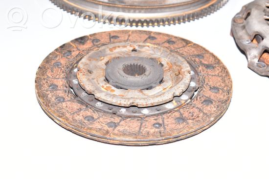 BMW 1 E82 E88 Clutch set kit 3240639 1240523