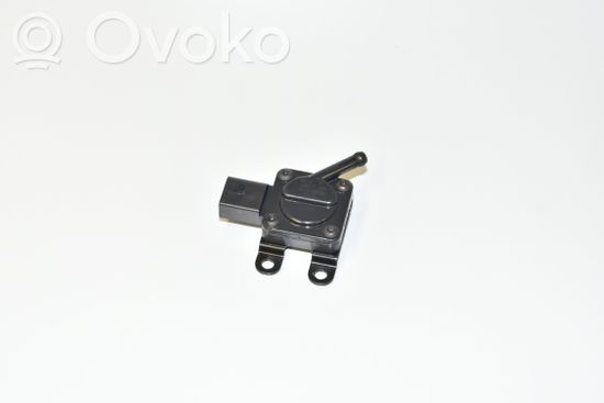 BMW 1 E82 E88 Exhaust gas pressure sensor 7808013