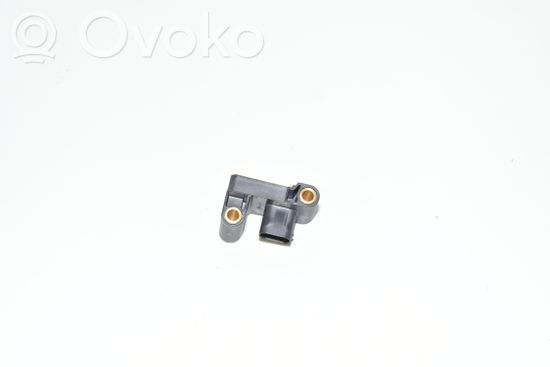 BMW 1 E82 E88 Airbag deployment crash/impact sensor 6956485