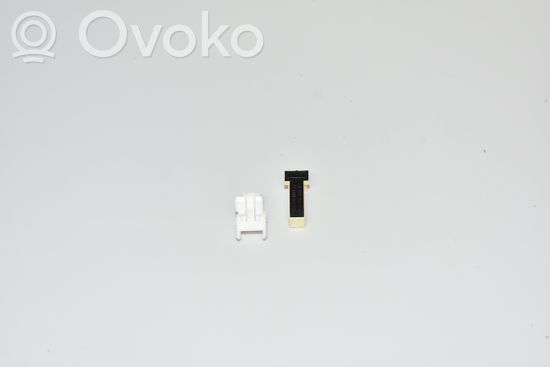 BMW i3 Reversing light switch sensor 6876896