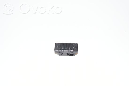 BMW i3 Other control units/modules 6814609