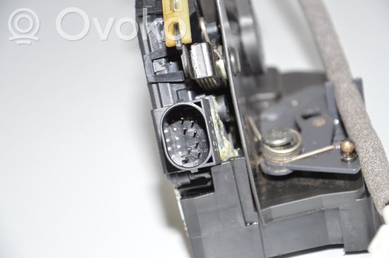 BMW X5 E53 Rear door lock 8402601