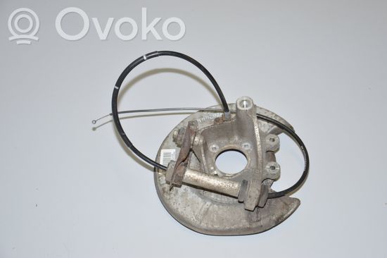 BMW 5 E60 E61 Rear wheel hub 6770602