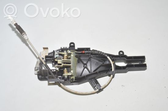 BMW 3 E90 E91 Front door exterior handle/bracket 7059971 7199836