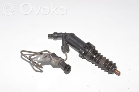 BMW 3 E90 E91 Clutch master cylinder 6785964