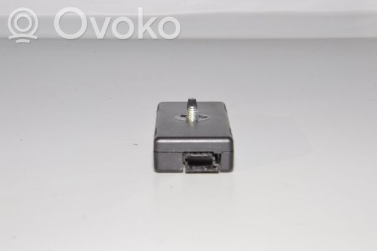 BMW i3 Aerial antenna amplifier 9254000