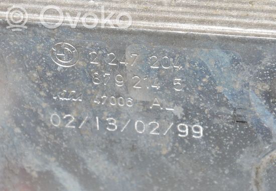 BMW 5 E39 Engine oil radiator 2247204