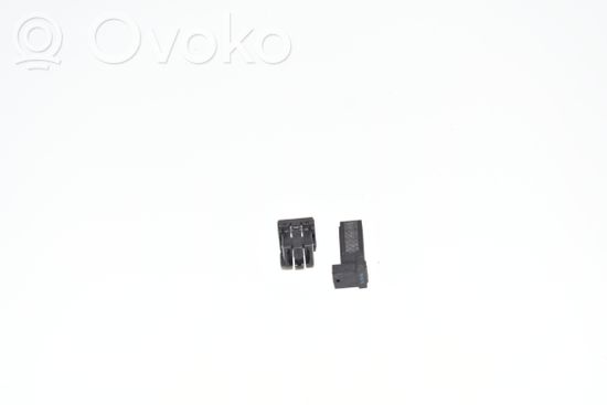 BMW 5 E60 E61 Brake pedal sensor switch 6967601