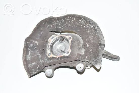 BMW 5 E60 E61 Front wheel hub 6760953