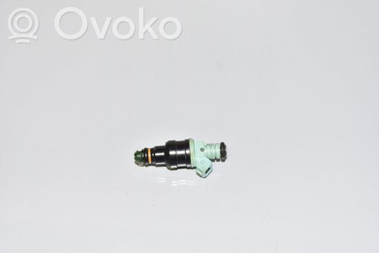 BMW 5 E39 Fuel injector 0280150415