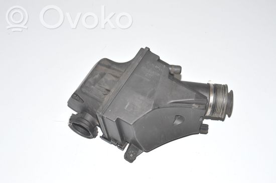 BMW 5 E39 Air filter box 1436861 1436677