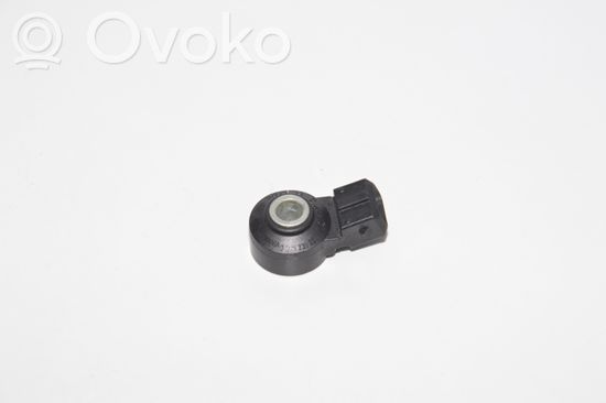 BMW 5 G30 G31 Detonation knock sensor 0261231224 7636937