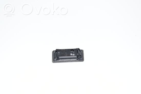 BMW 3 E90 E91 Number plate light 7193293