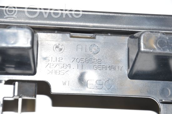 BMW 3 E90 E91 Rear bumper mounting bracket 7058522